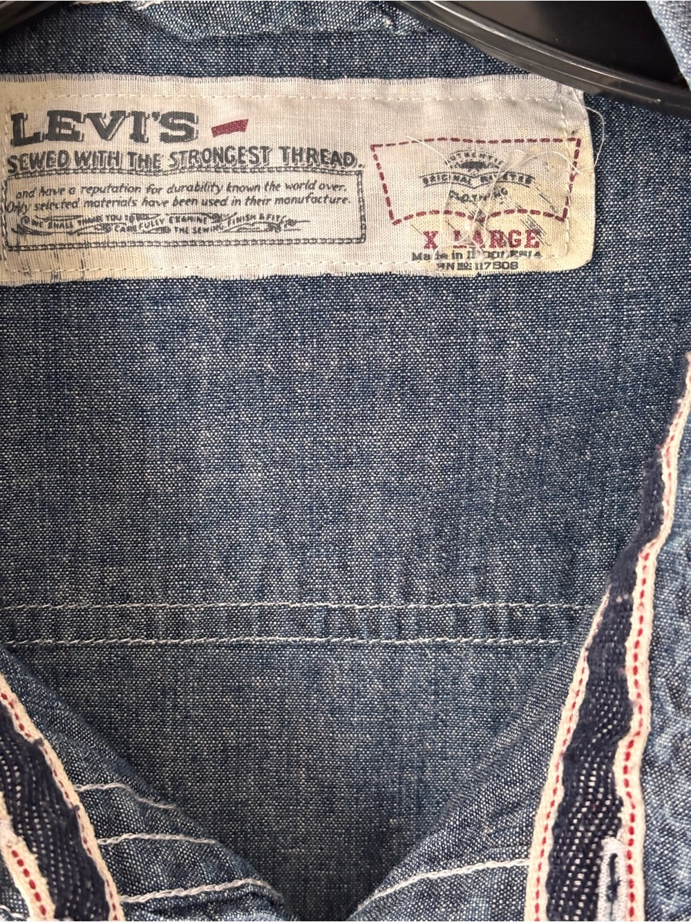Vtg. 90’s Levi’s Limited Edition Chambray Denim  Snap Western Shirt XL - Picture 9 of 10